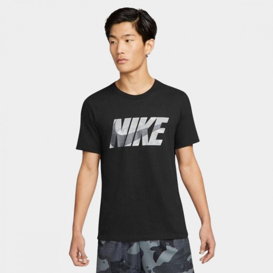 Nike T-Shirt M Camo Gfx