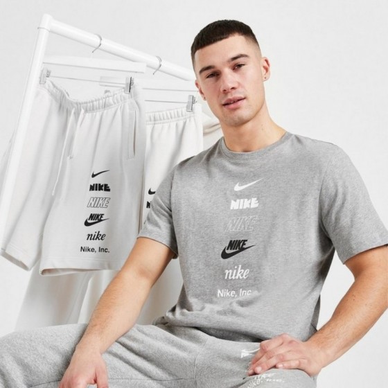 Nike T-Shirt M Club