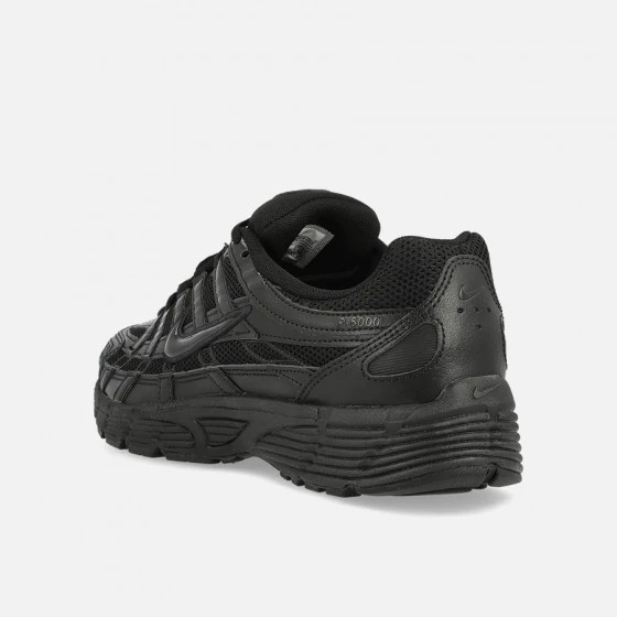 Nike Chaussures P-6000