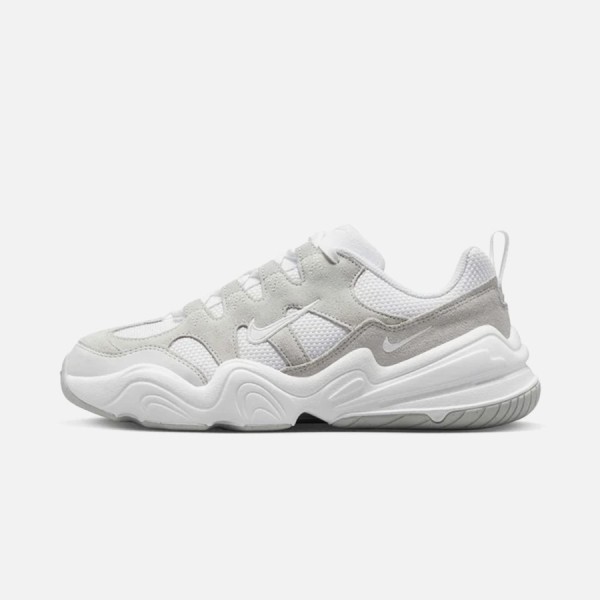 Nike Chaussures Tech Hera