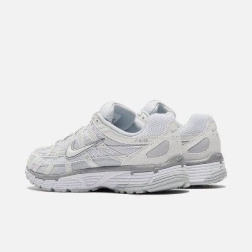 Nike Chaussures P-6000