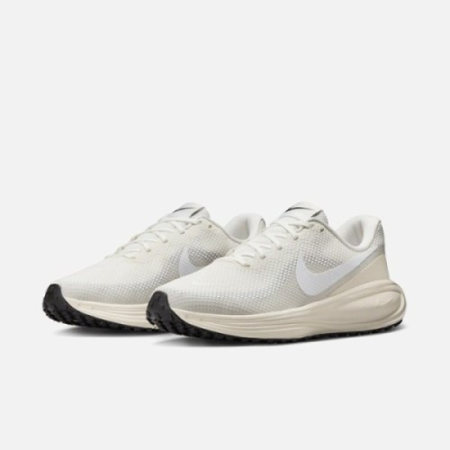 Nike Chaussures Revolution 8