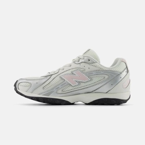 New Balance Chaussures 204L